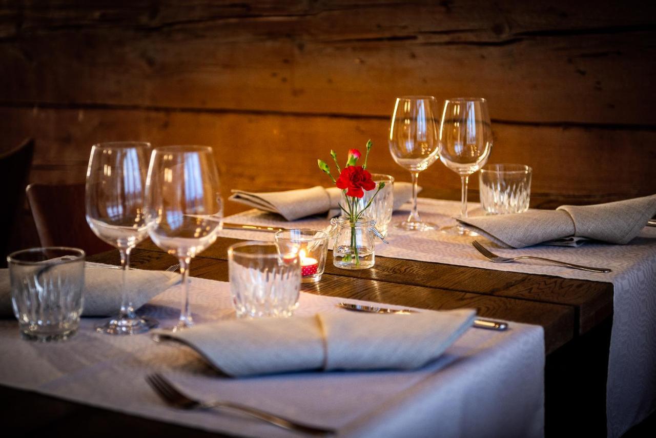 De Gamlas Hem Hotel & Restaurant Uleåborg  Eksteriør bilde