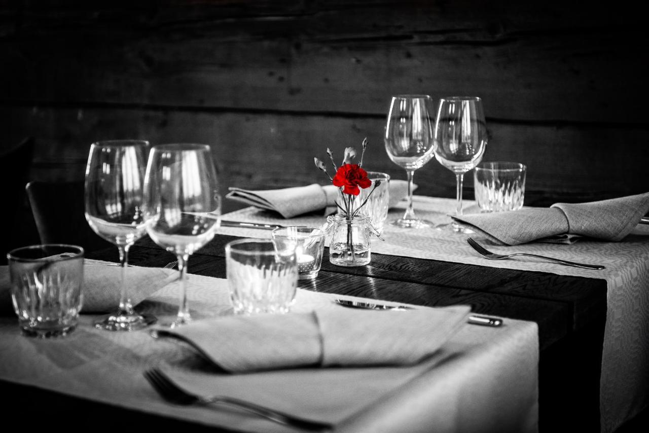 De Gamlas Hem Hotel & Restaurant Uleåborg  Eksteriør bilde
