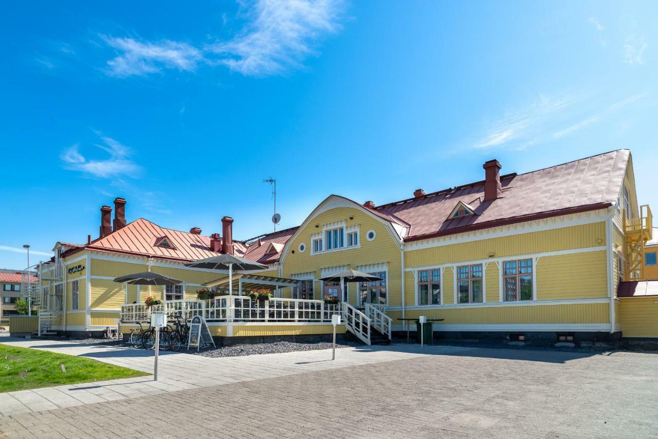 De Gamlas Hem Hotel & Restaurant Uleåborg  Eksteriør bilde