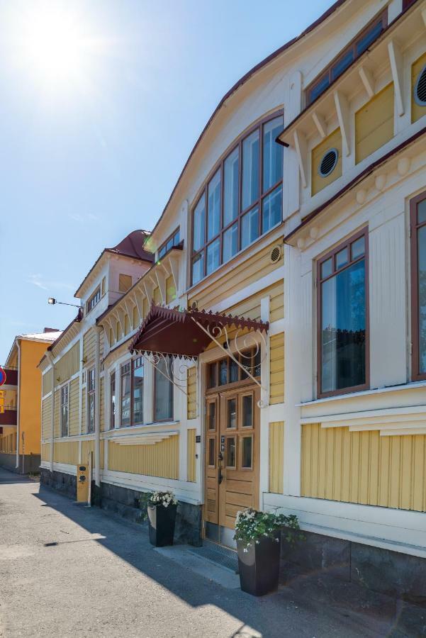 De Gamlas Hem Hotel & Restaurant Uleåborg  Eksteriør bilde